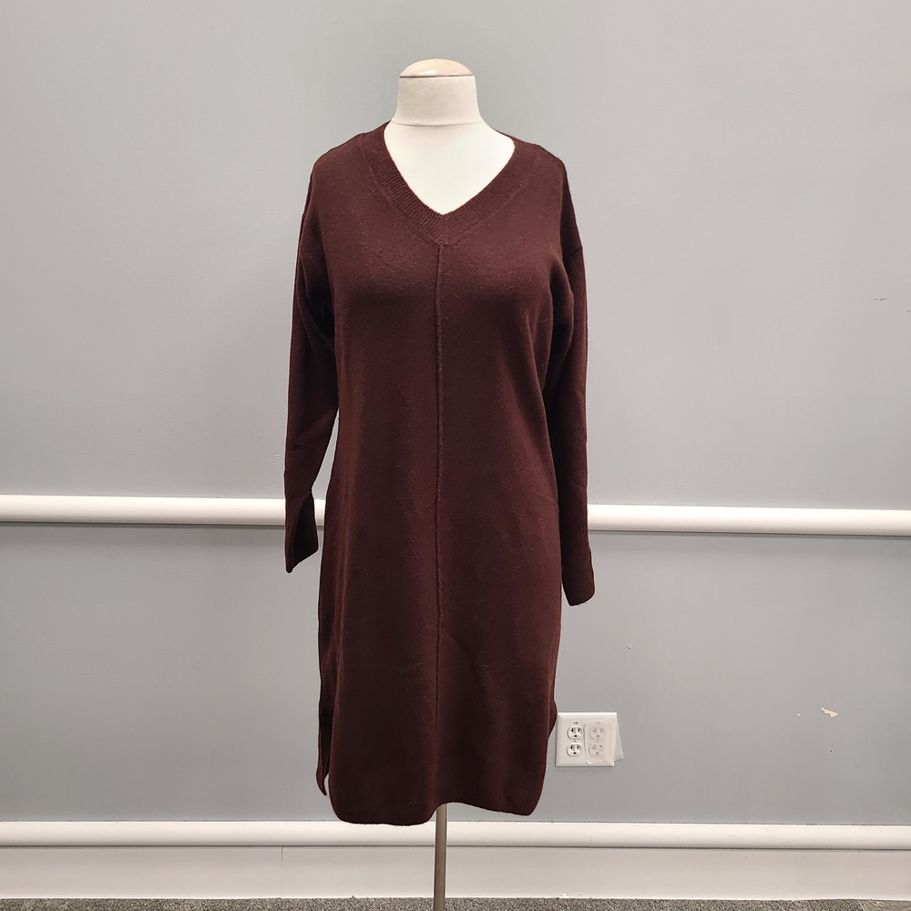 Vince Camuto Rich Brown V-Neck Sweater Dress